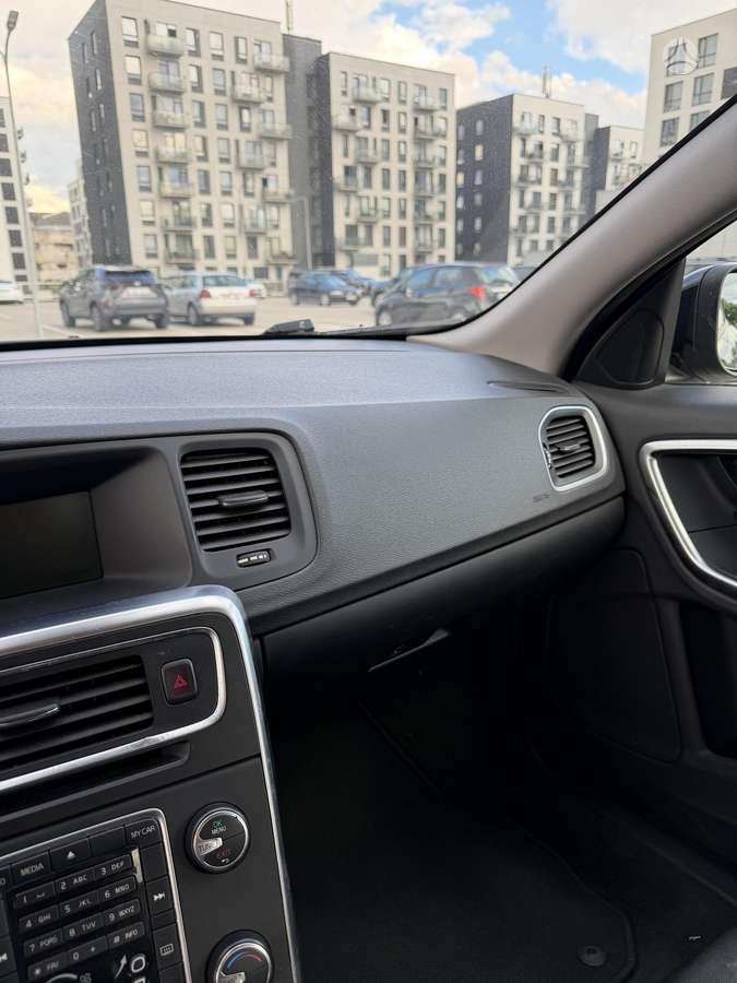 Volvo S60, 1.6 l., Седан