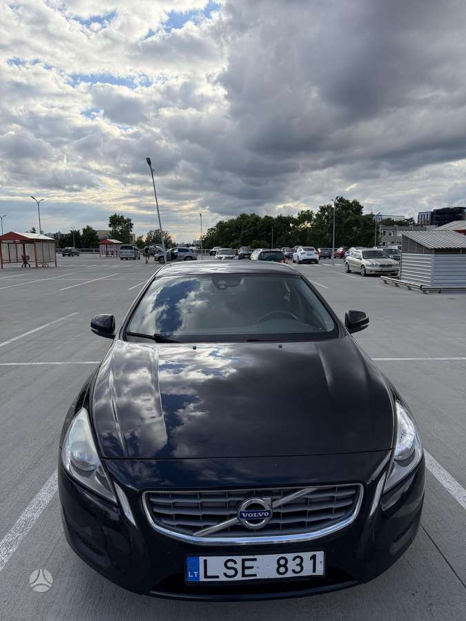 Volvo S60, 1.6 l., Седан