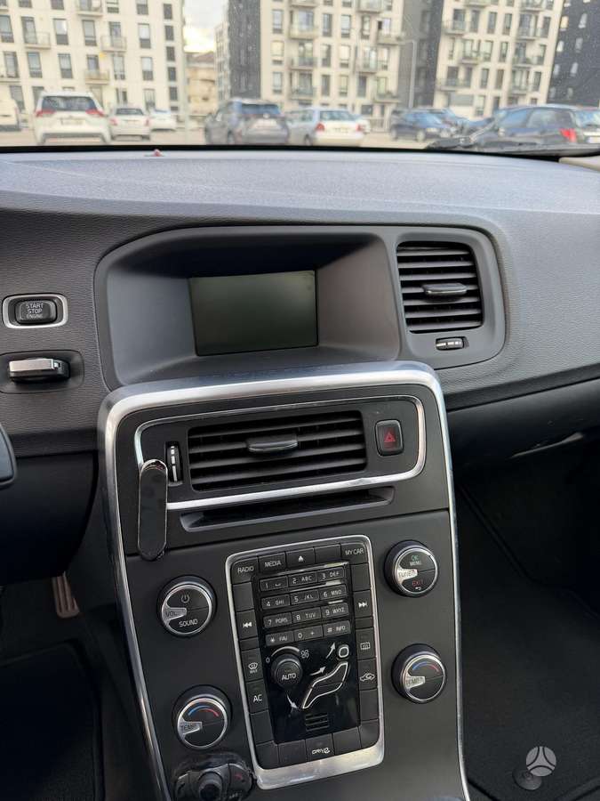 Volvo S60, 1.6 l., Седан