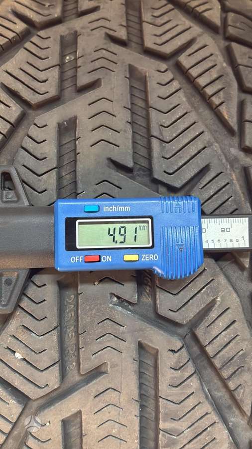Taurus Winter, winter 245/45 R18