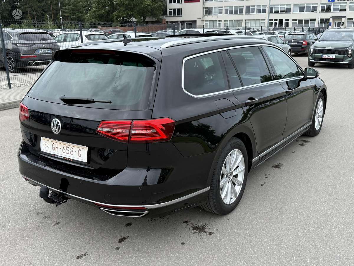 Volkswagen Passat, 2.0 l., Универсал