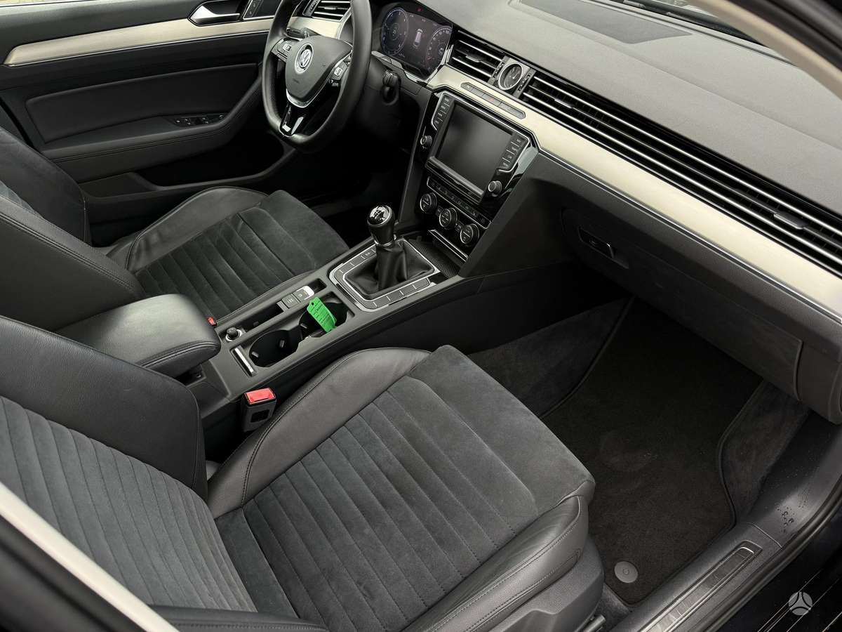 Volkswagen Passat, 2.0 l., Универсал