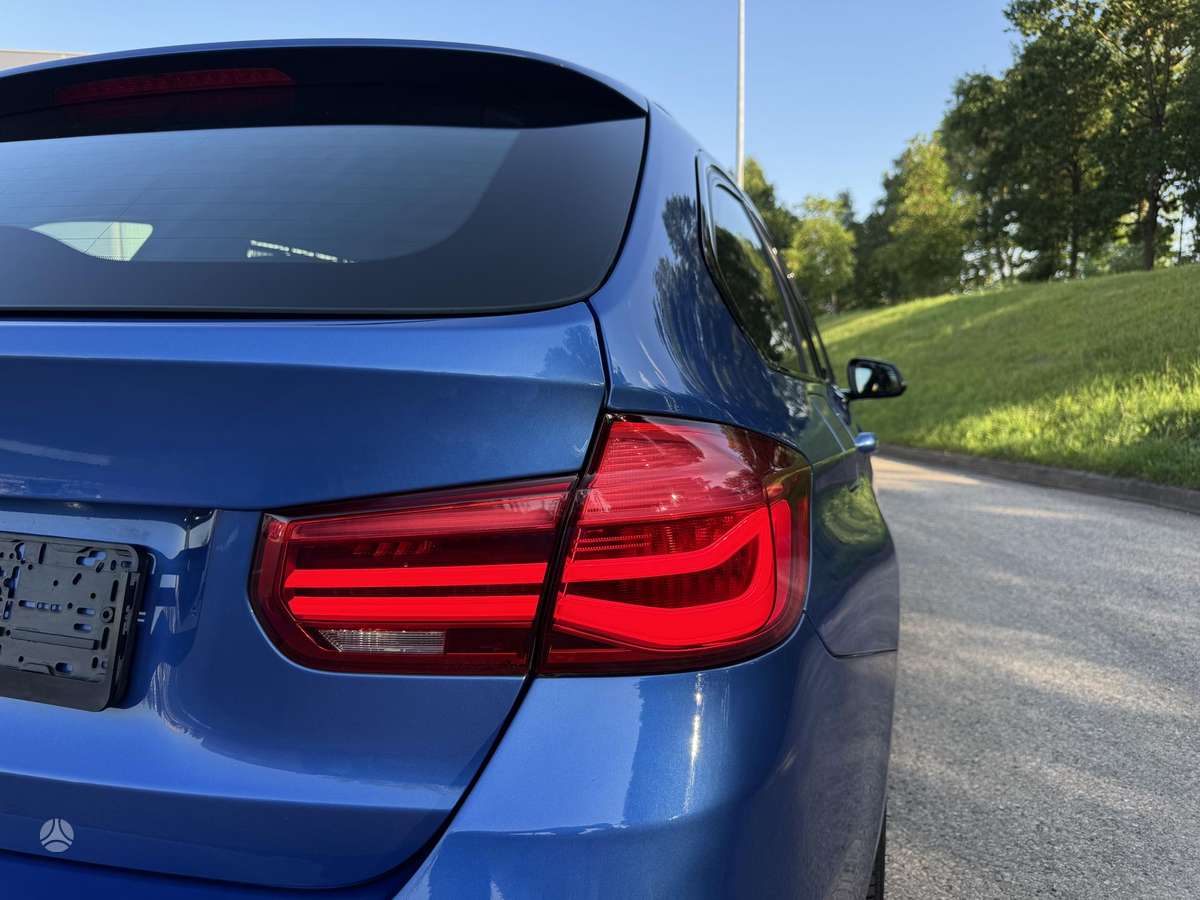 BMW 320, 2.0 l., wagon