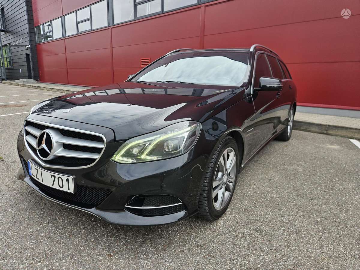 Mercedes-Benz E300, 3.0 l., Универсал
