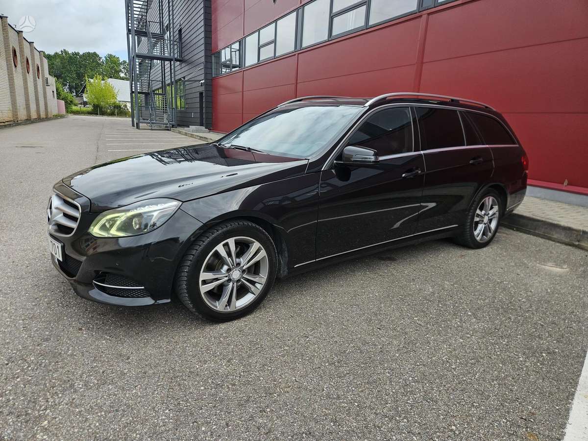 Mercedes-Benz E300, 3.0 l., Универсал