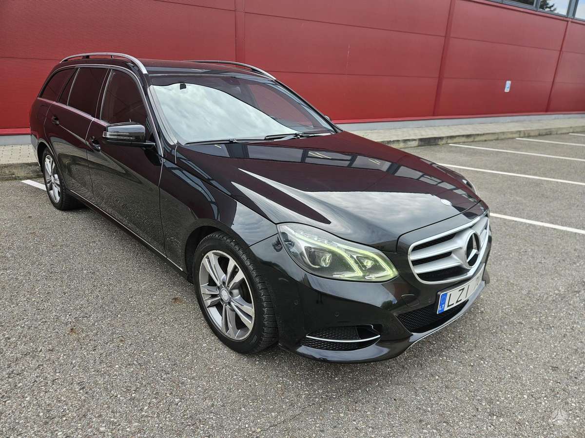 Mercedes-Benz E300, 3.0 l., Универсал