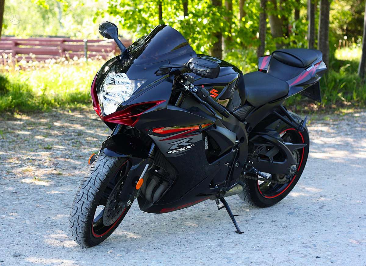 Suzuki GSX-R 599cc, superbikes