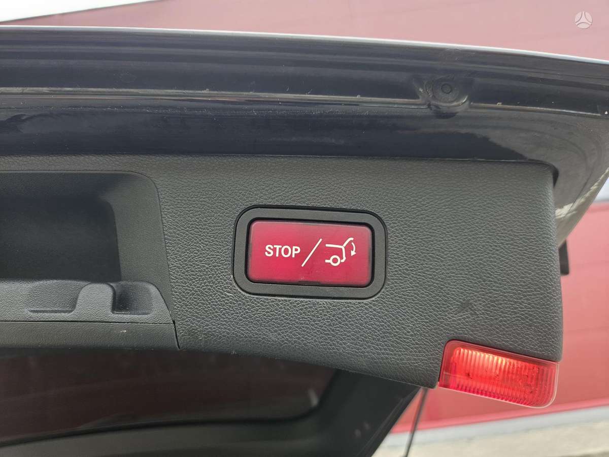 Mercedes-Benz E300, 3.0 l., Универсал