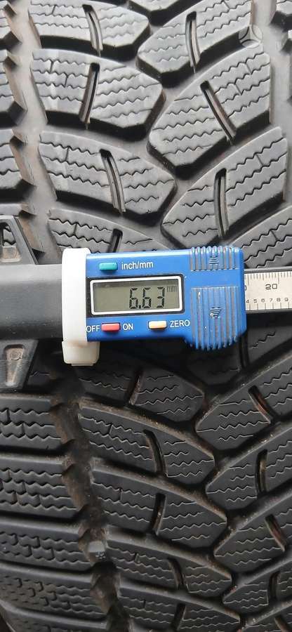 Firestone, žieminės 225/45 R18