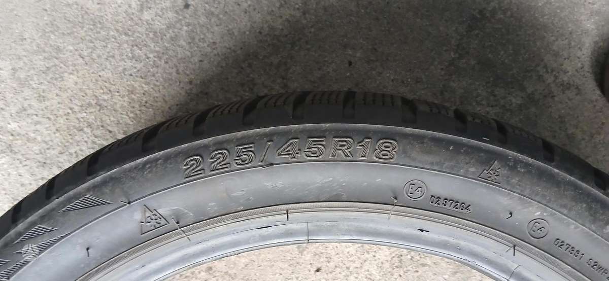 Firestone, зимние 225/45 R18
