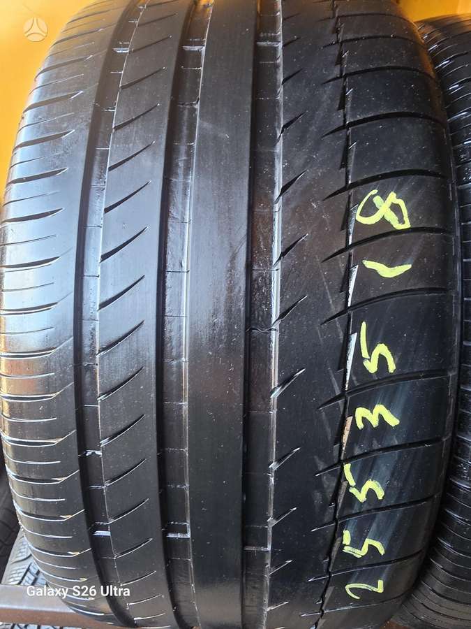 Michelin PILOT SPORT, летние 255/35 R18