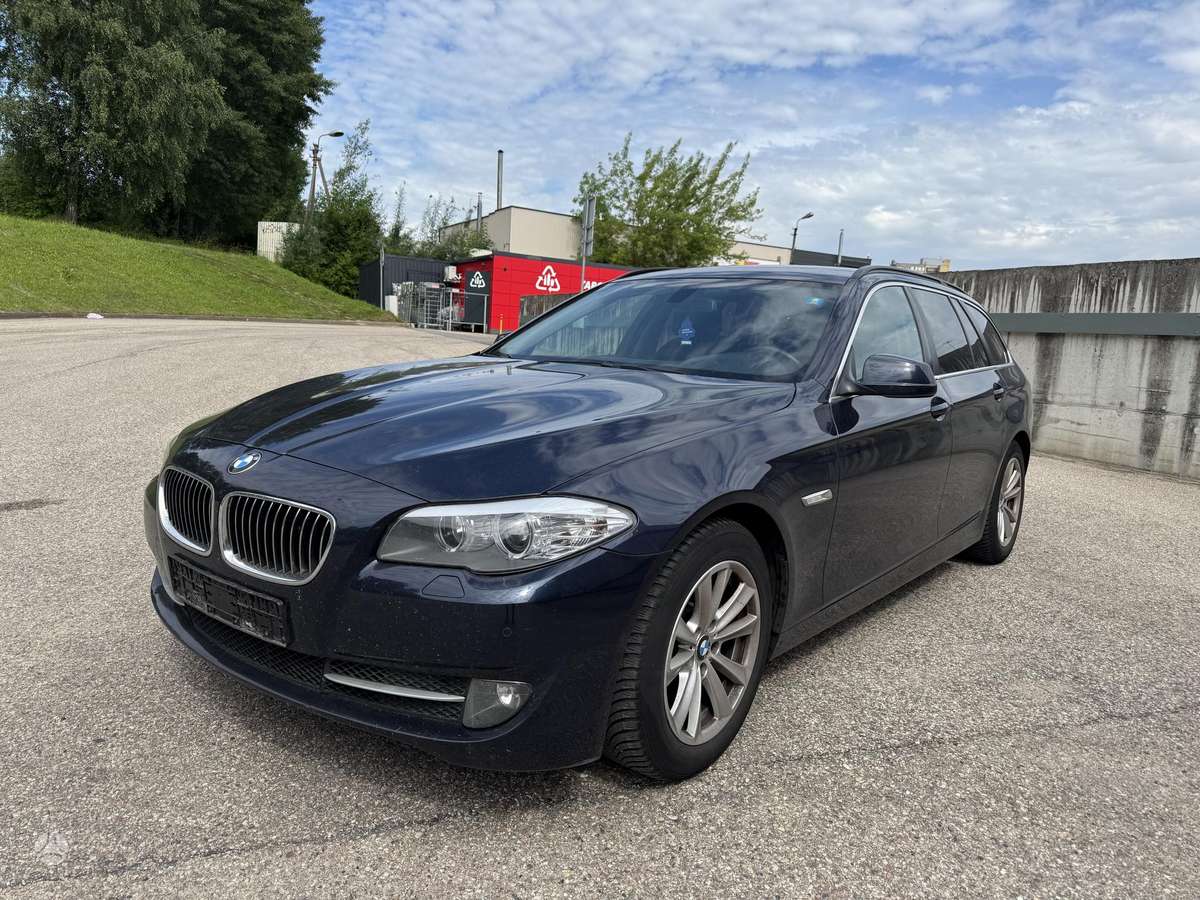 BMW 520, 2.0 l., universalas