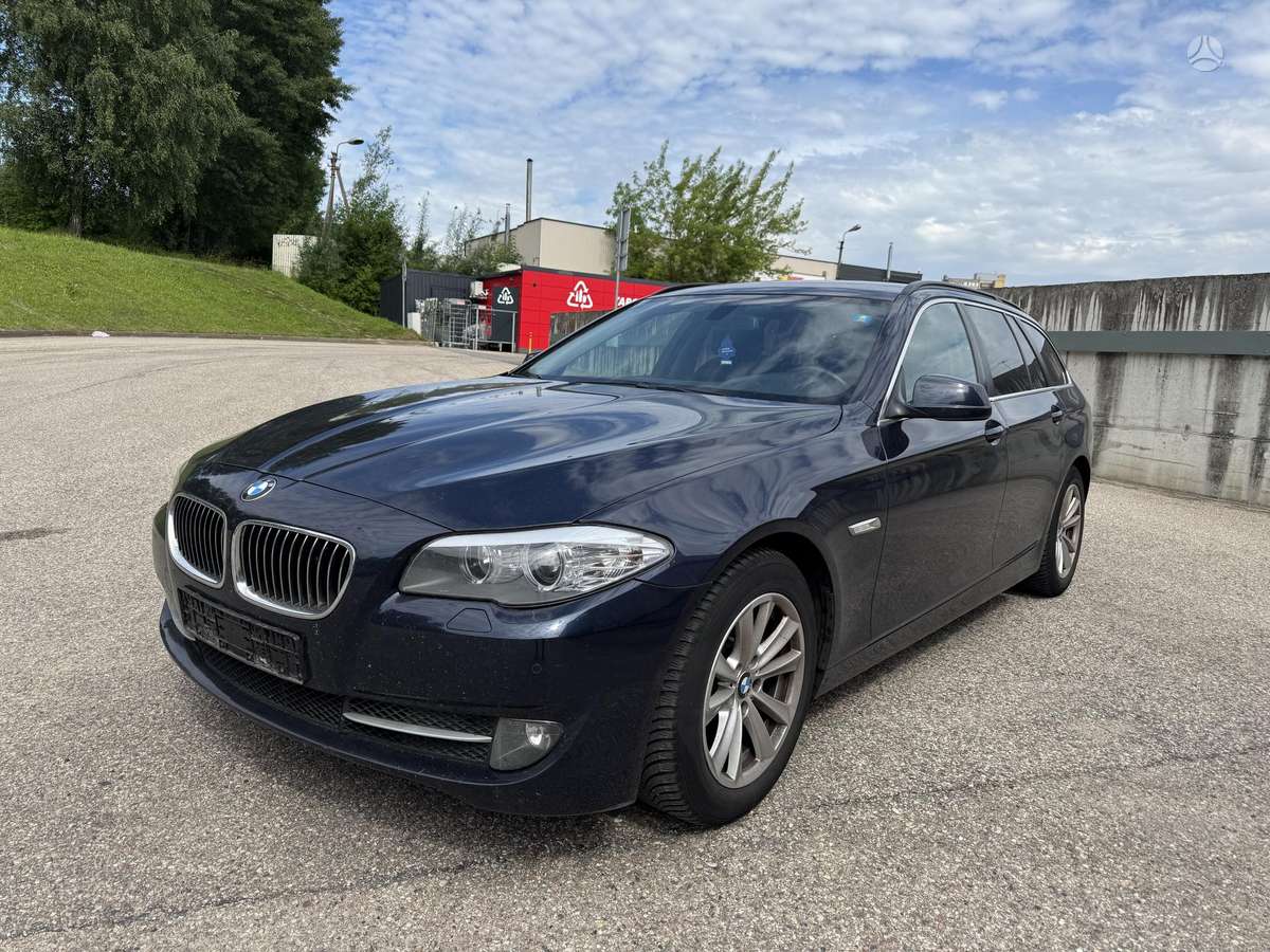 BMW 520, 2.0 l., wagon