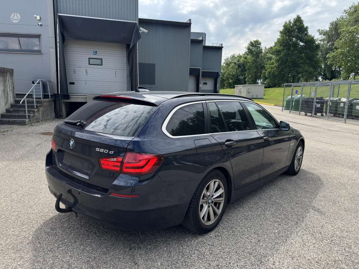 BMW 520, 2.0 l., wagon