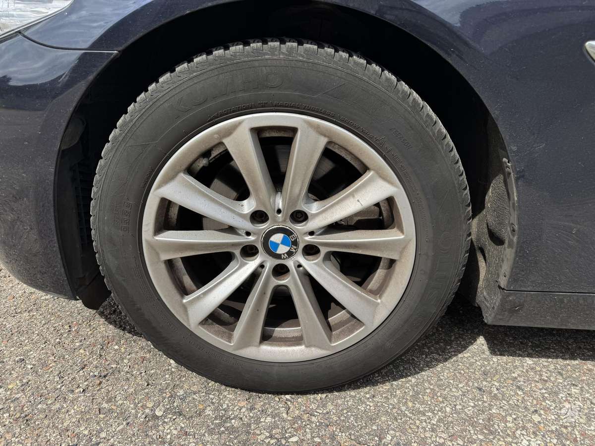 BMW 520, 2.0 l., wagon