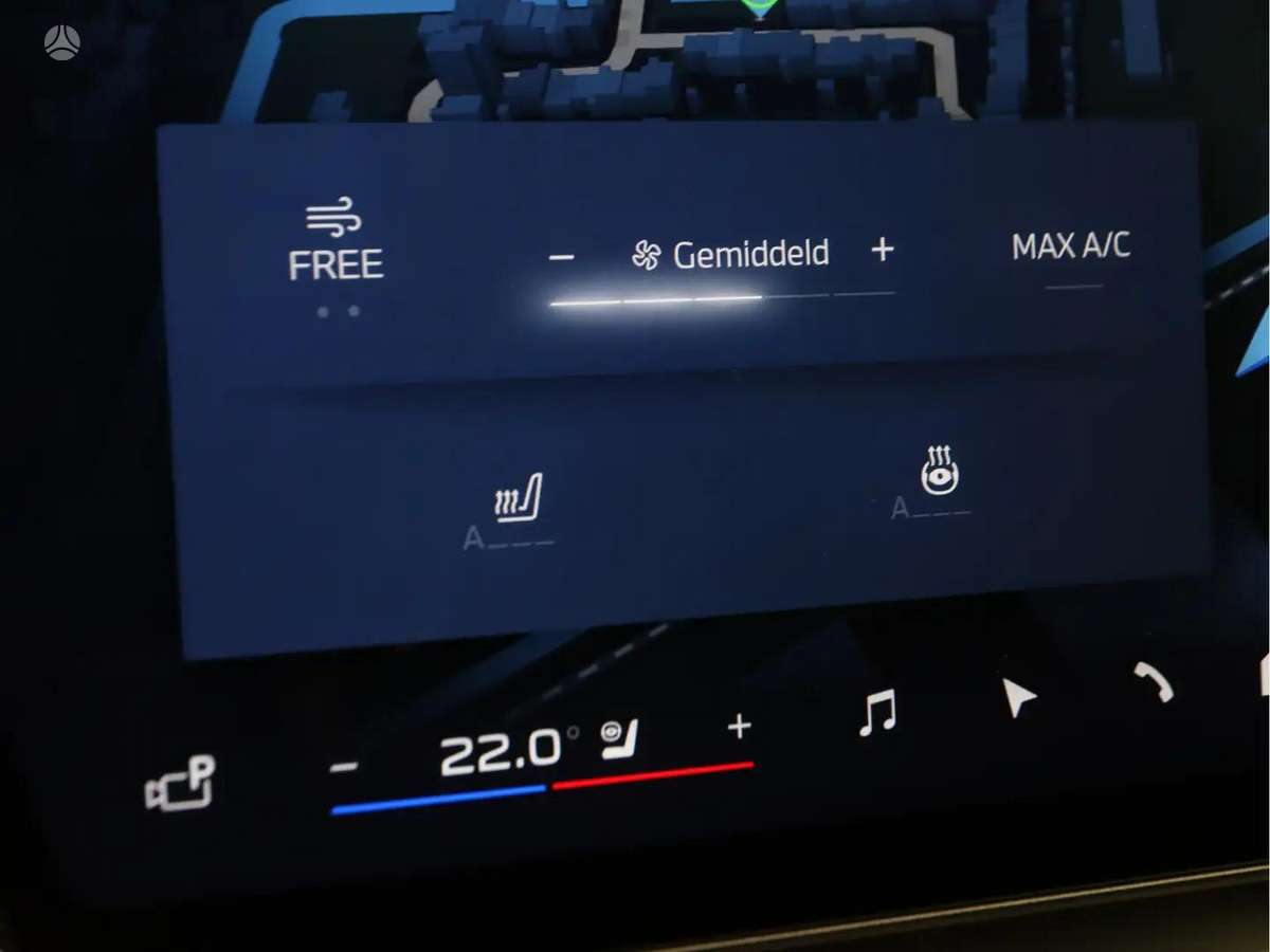 BMW iX3, Внедорожник / Кроссовер