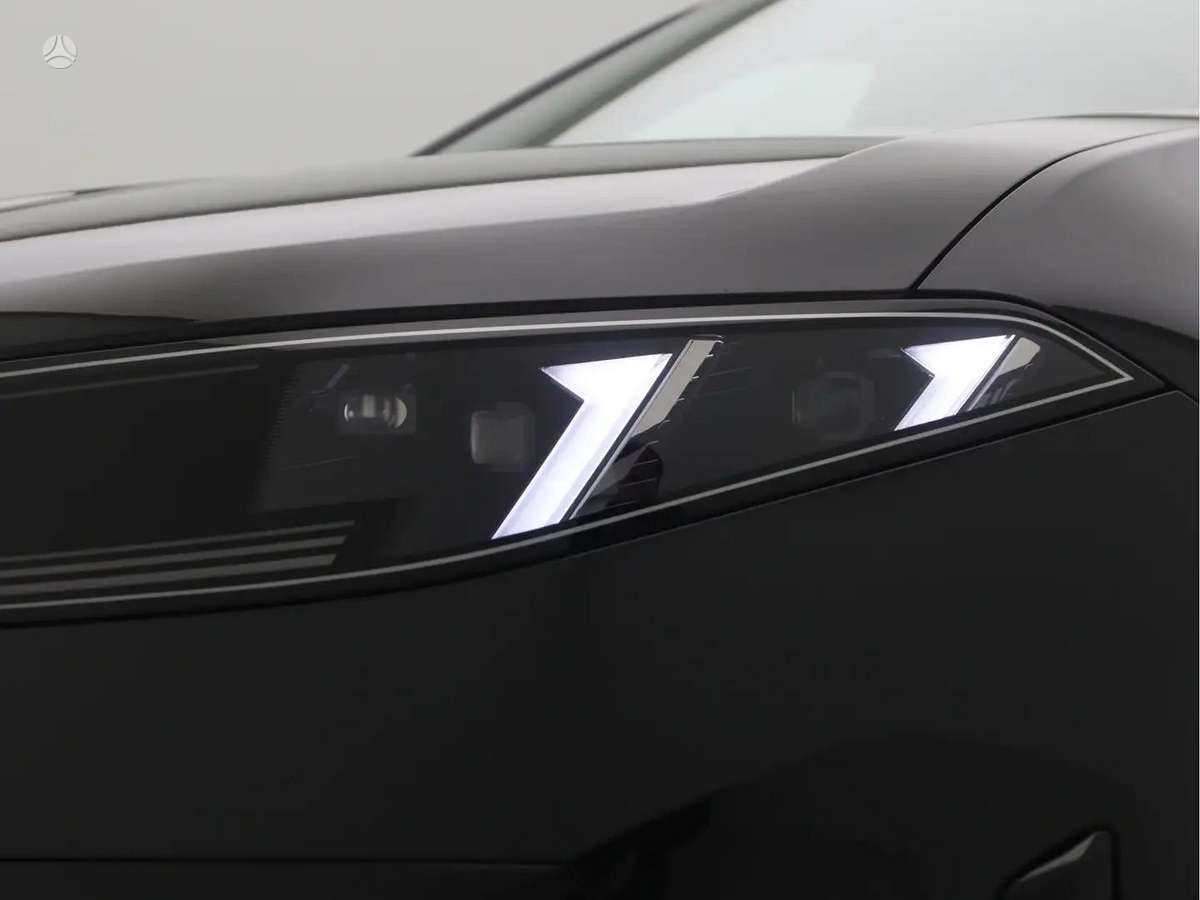 BMW iX3, Внедорожник / Кроссовер