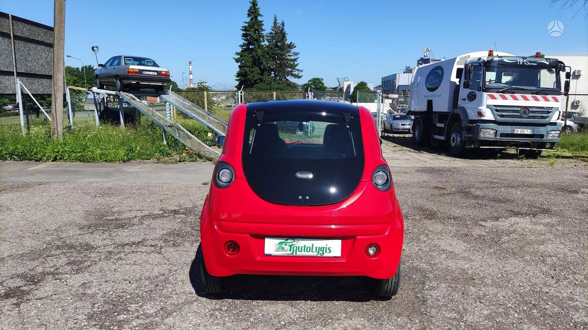 Microcar DUE, 0.5 l., Купе (coupe)