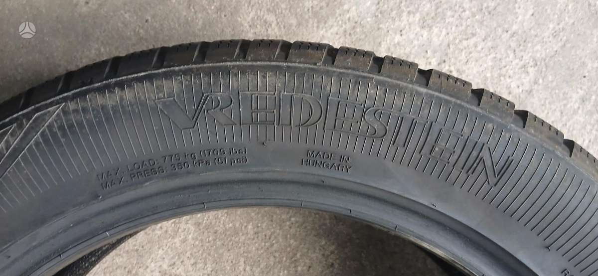 Vredestein, universalios 215/55 R18