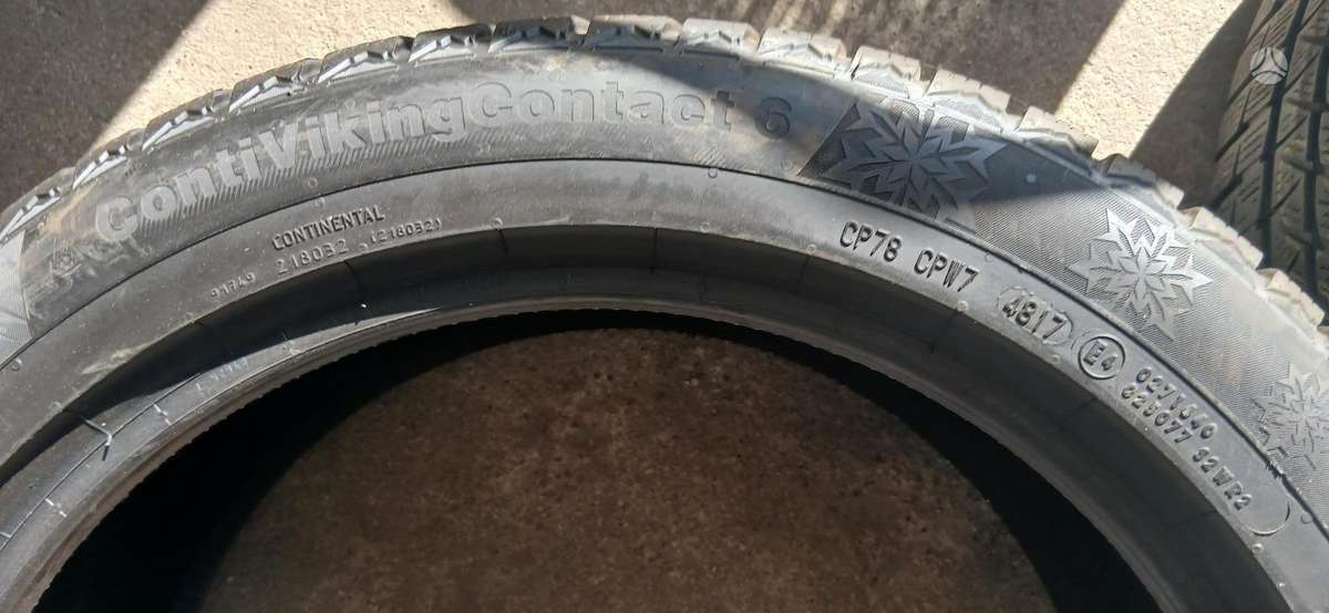 Continental, žieminės 225/50 R18