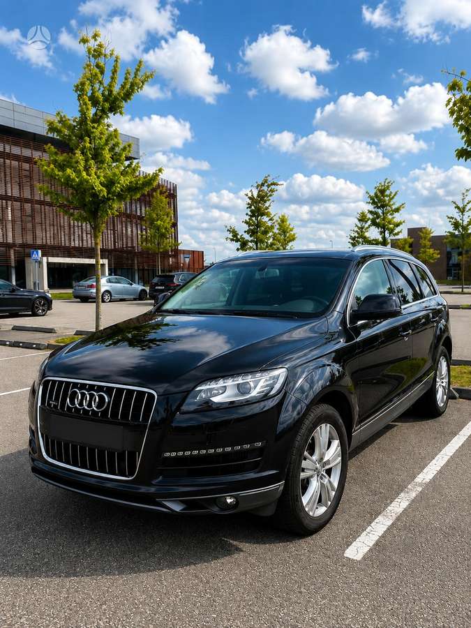 Audi Q7, 3.0 l., Внедорожник / Кроссовер