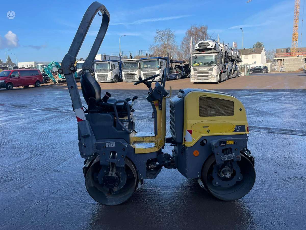 Dynapac CC1000, vibrator / compactor