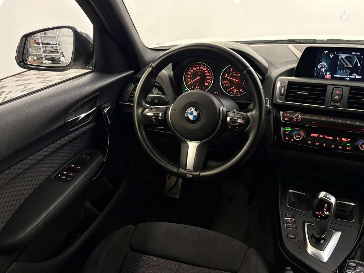 BMW 120, 2.0 l., Хэтчбек