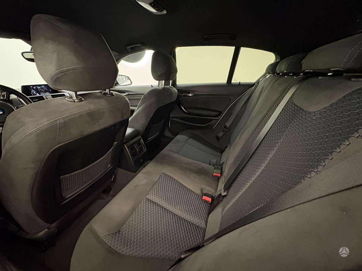 BMW 120, 2.0 l., Хэтчбек