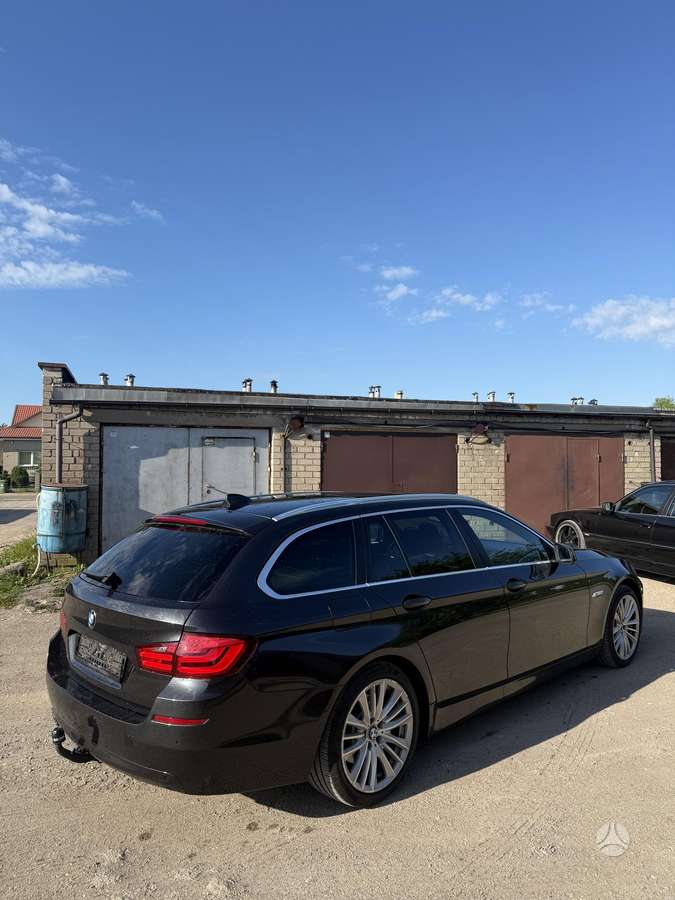 BMW 520, 2.0 l., universalas