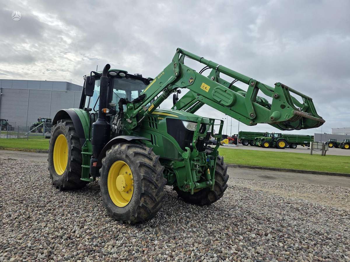 John Deere 6155M, traktoriai