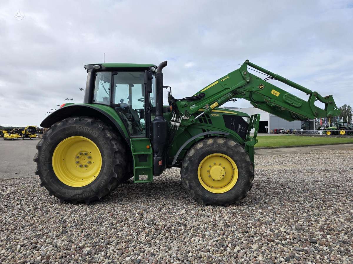 John Deere 6155M, tractors