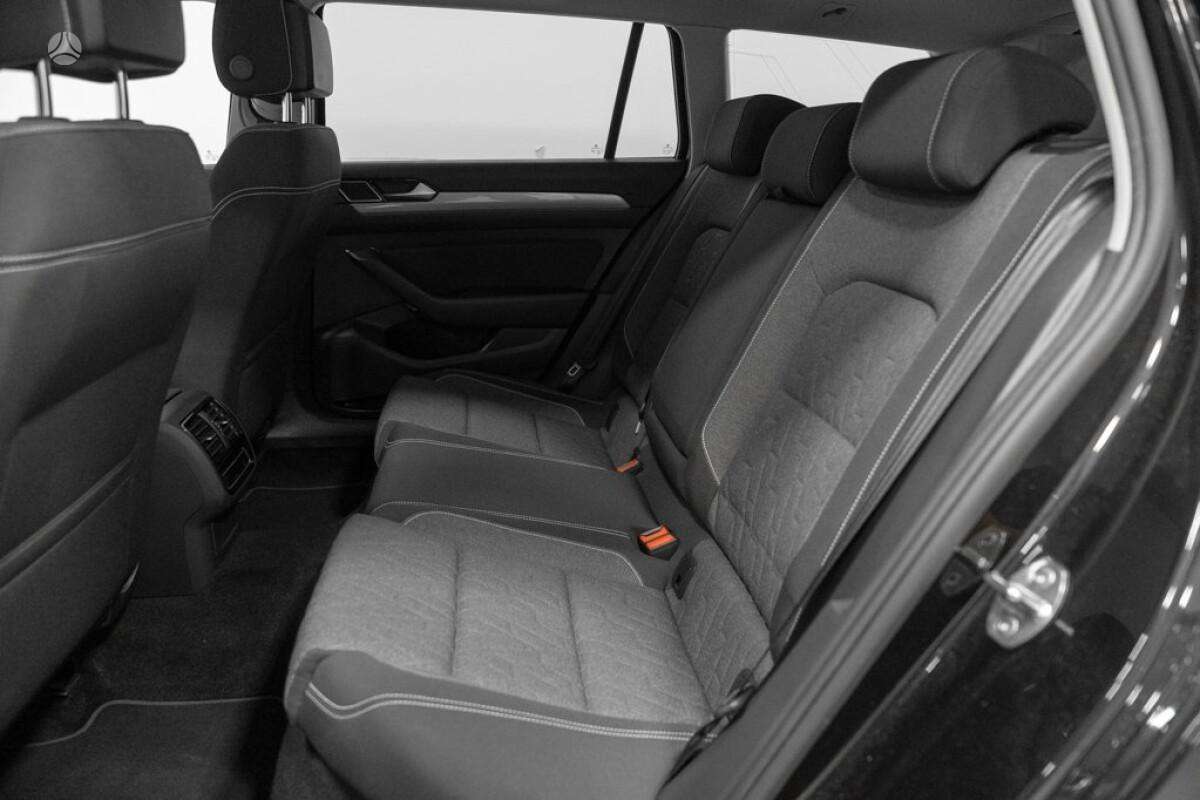 Volkswagen Passat - 6