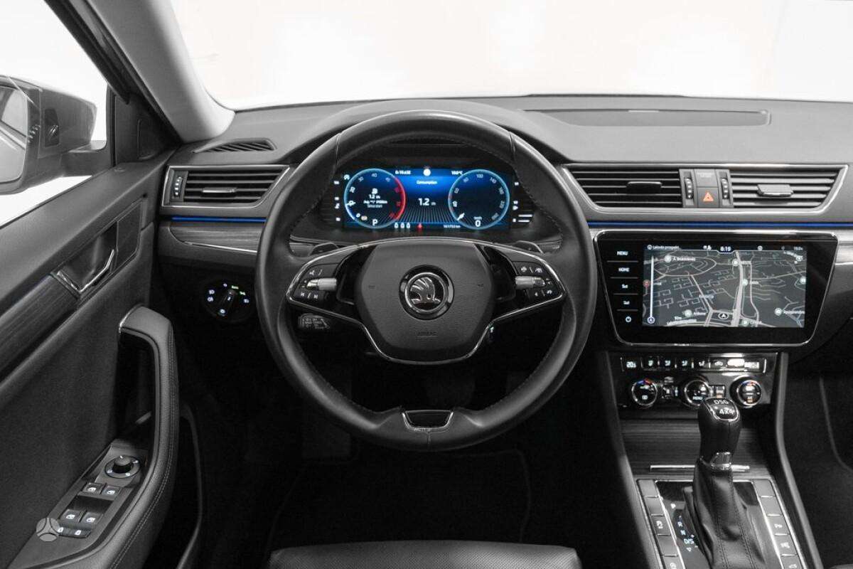 Skoda Superb, 2.0 l., hatchback