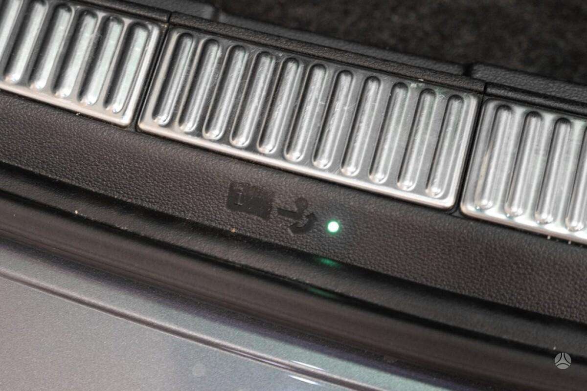 Skoda Superb, 2.0 l., hatchback