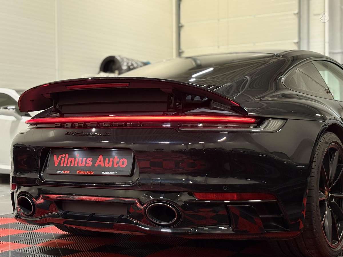 Porsche 911 - 8