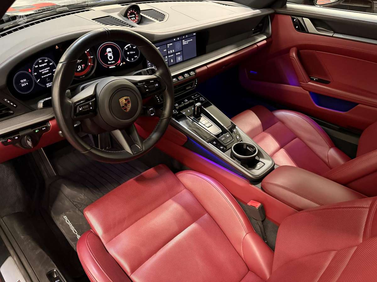 Porsche 911 - 12