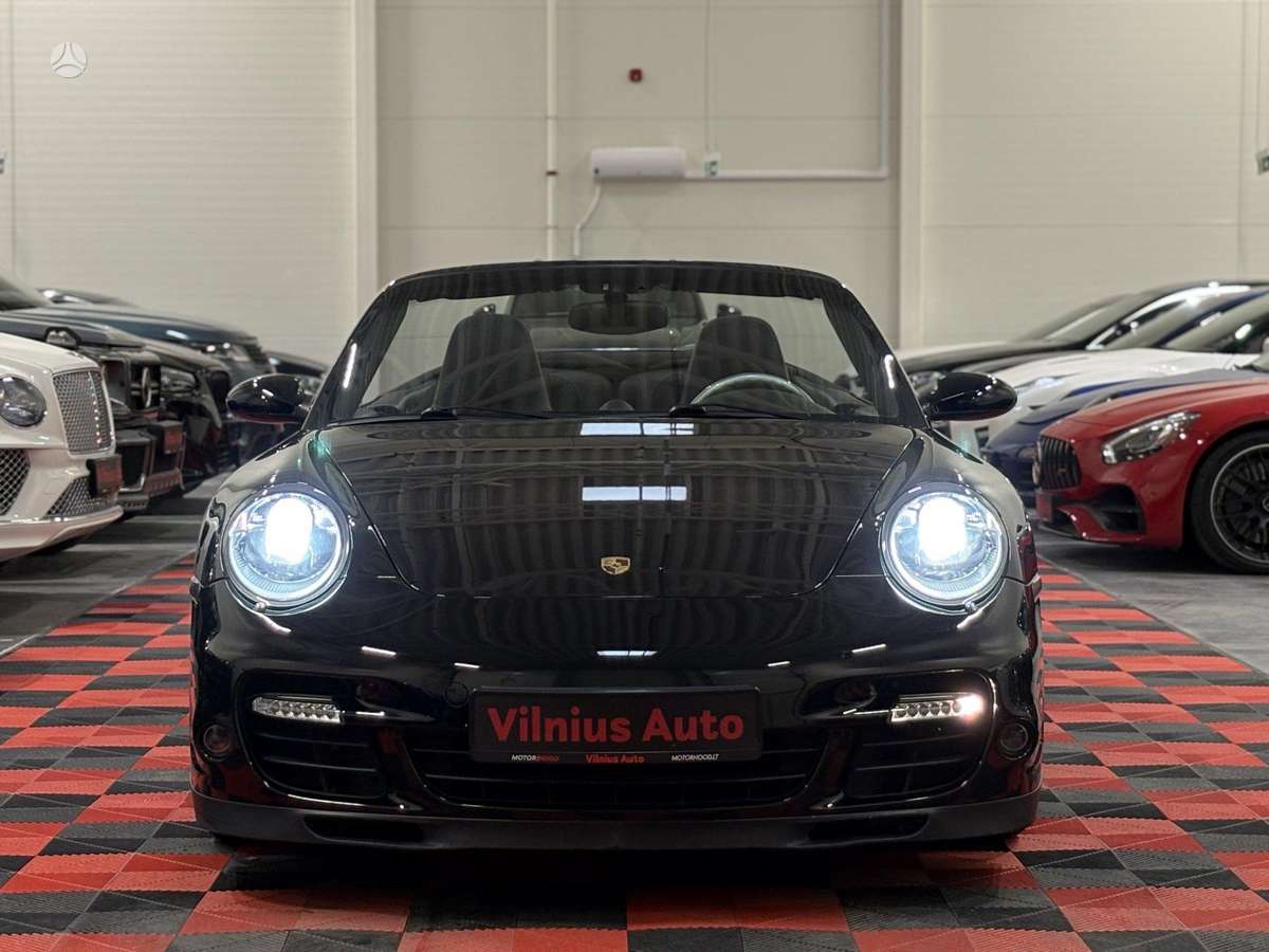 Porsche 911 - 2