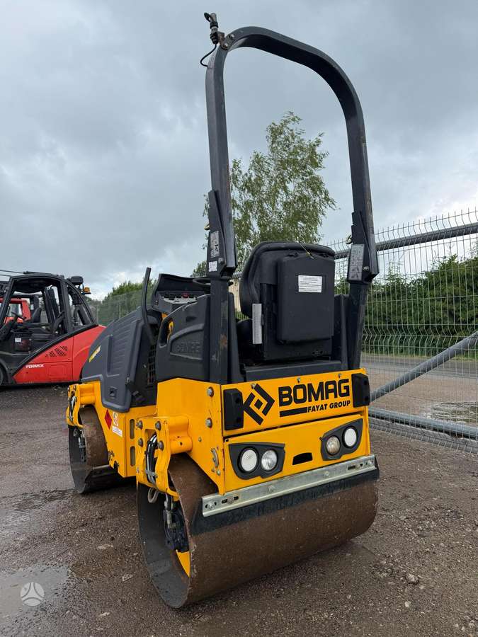 Bomag BW100ADM-5, вибромашины