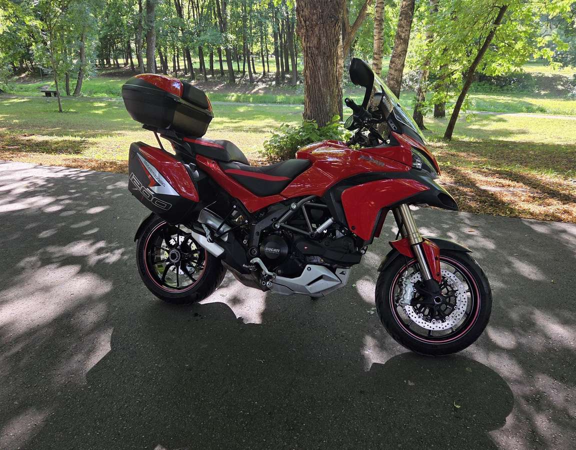 Ducati Multistrada 1198cc, touring / sport touring