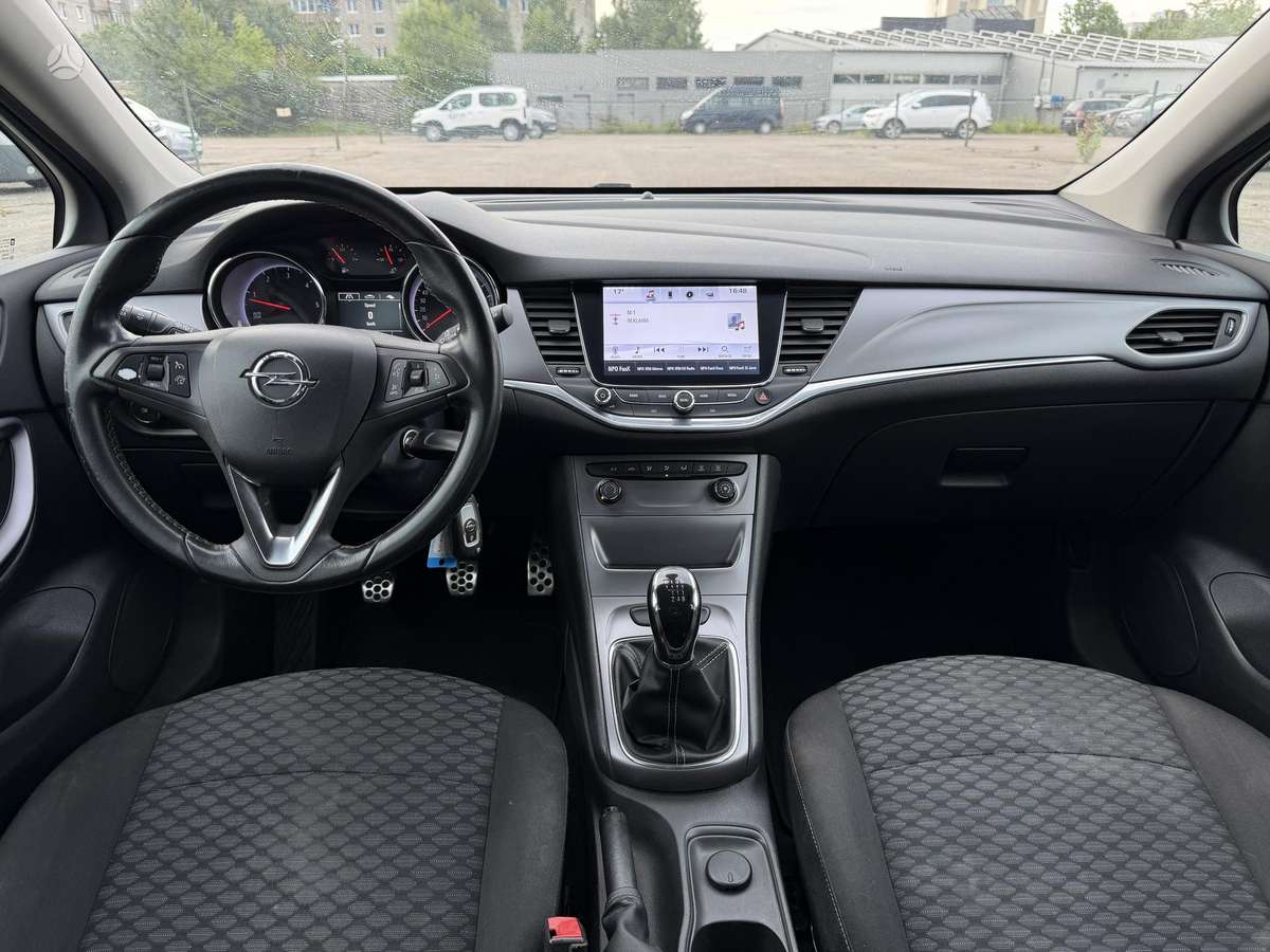 Opel Astra, 1.6 l., Хэтчбек