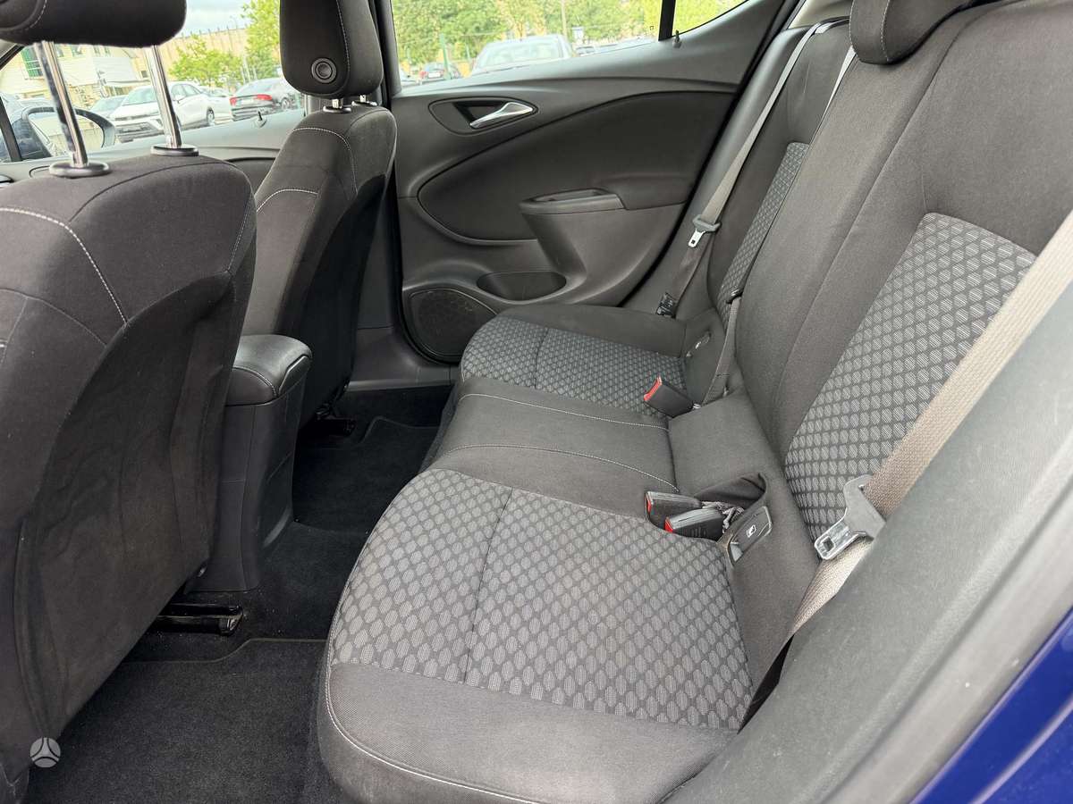 Opel Astra, 1.6 l., Хэтчбек