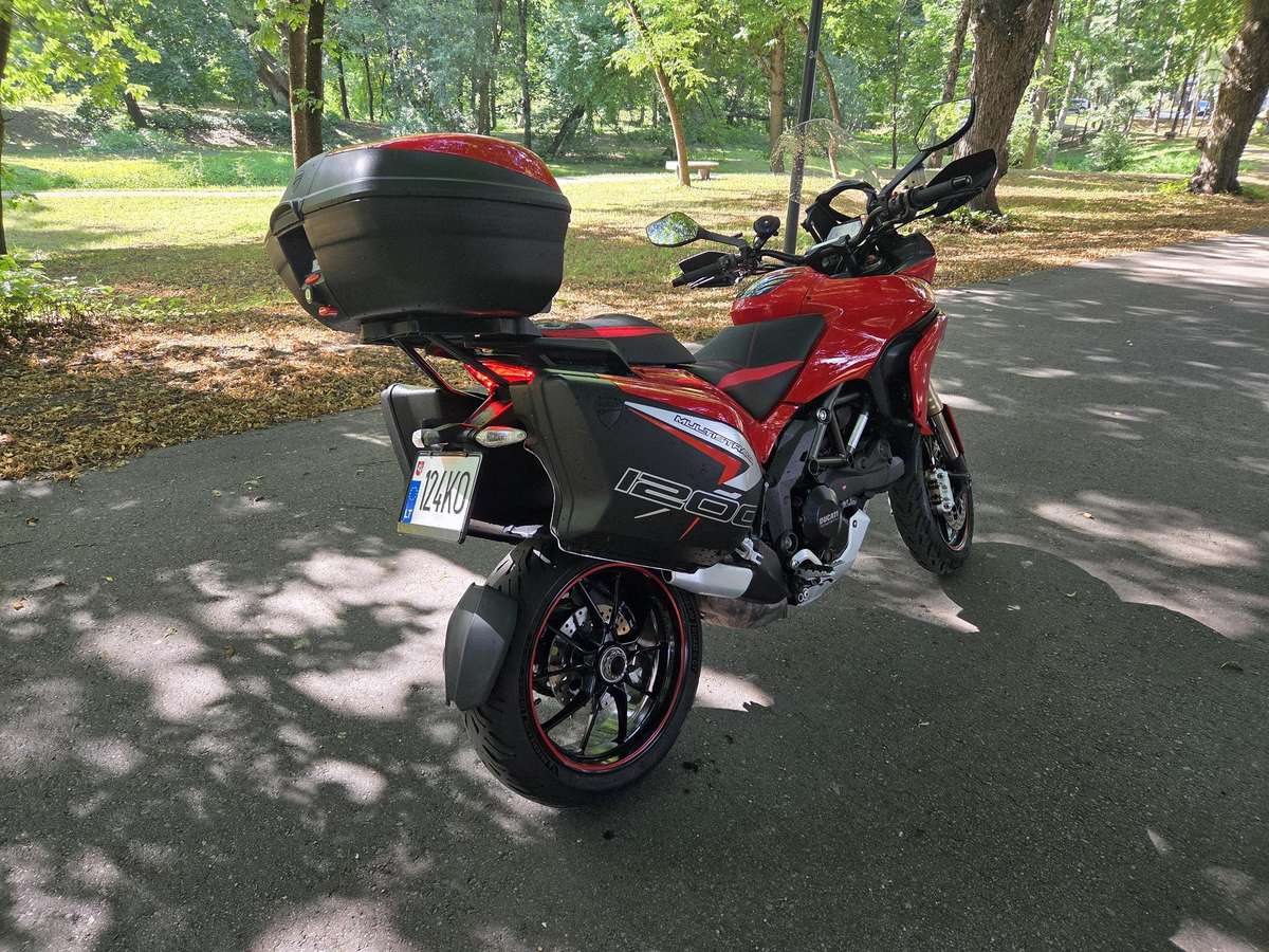 Ducati Multistrada 1198cc, touring / sport touring