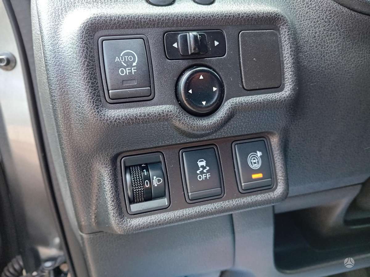 Nissan Note, 1.2 l., Хэтчбек