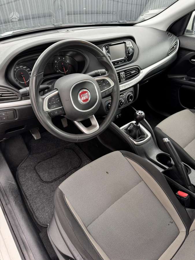 Fiat Tipo, 1.4 l., Седан