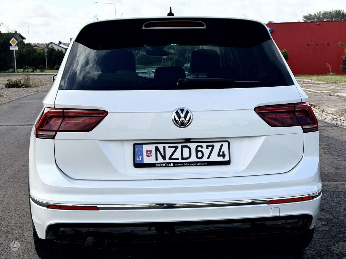Volkswagen Tiguan - 5