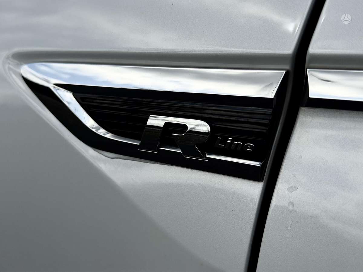 Volkswagen Tiguan - 7