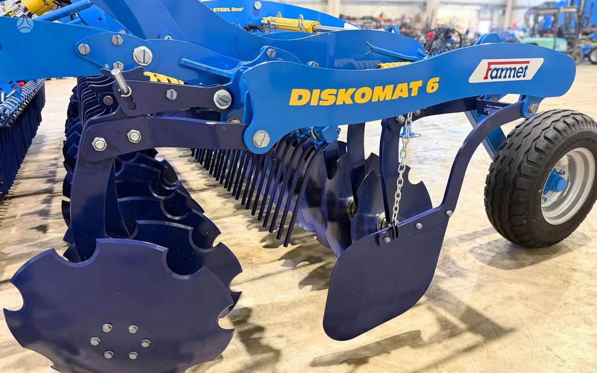 Farmet Diskinis skutikas Diskomat 6, žemės dirbimo / ruošimo technika