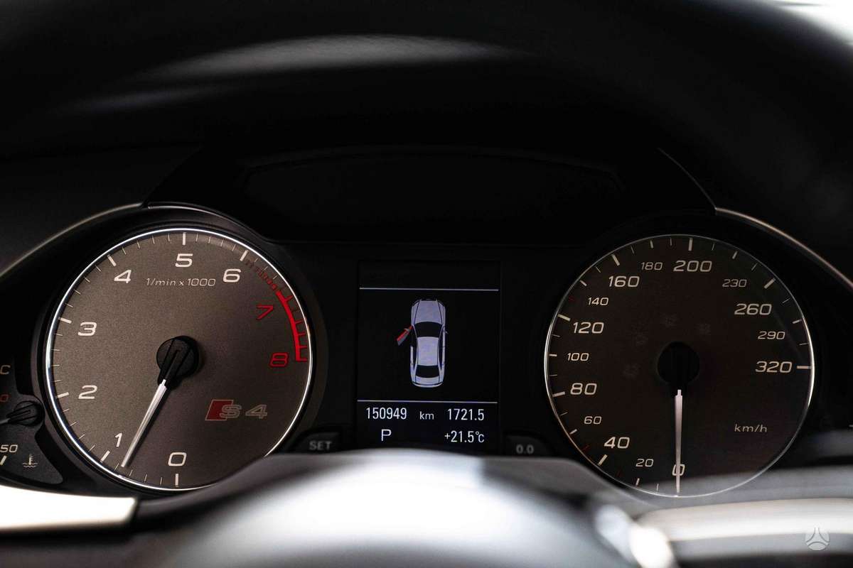 Audi S4, 3.0 l., Седан