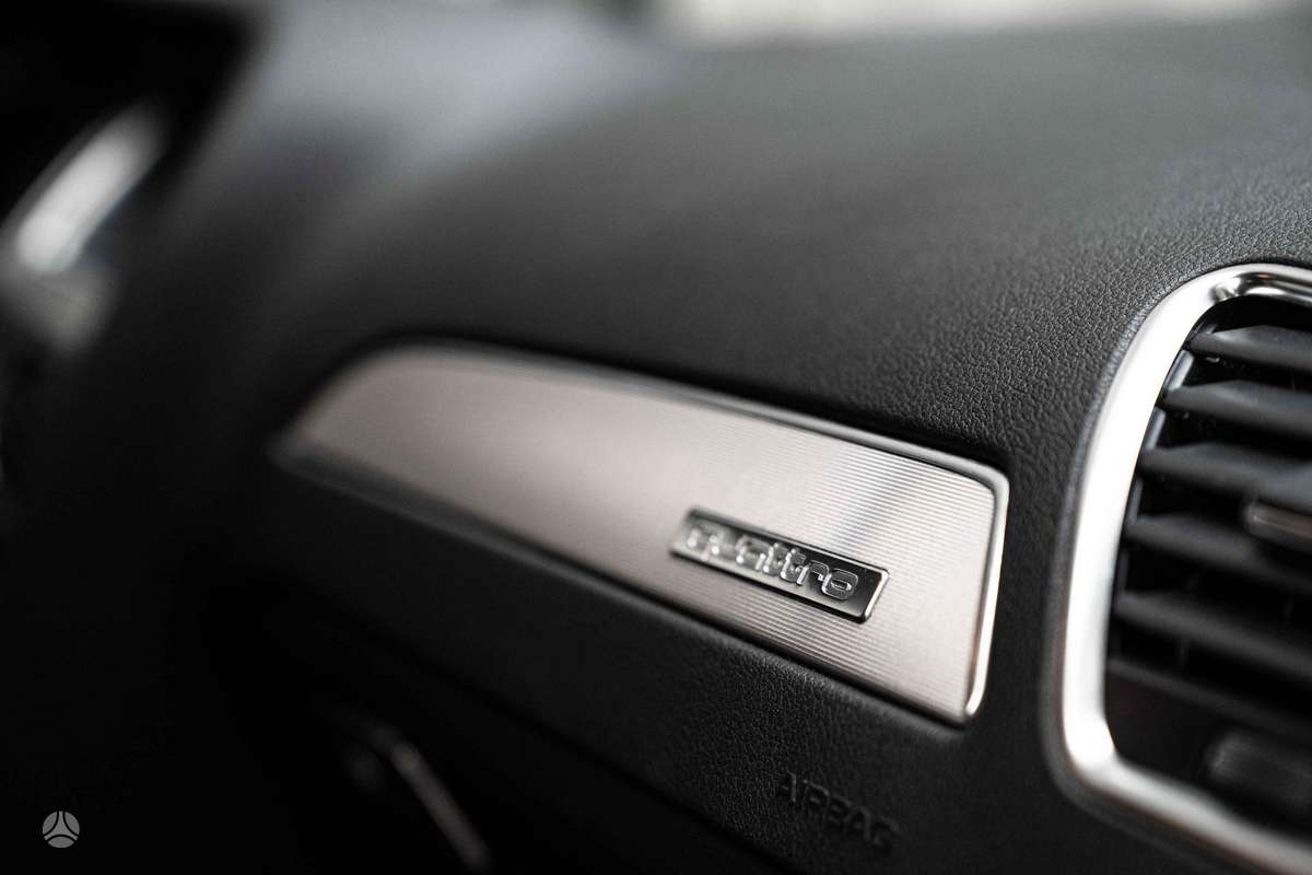 Audi S4, 3.0 l., Седан