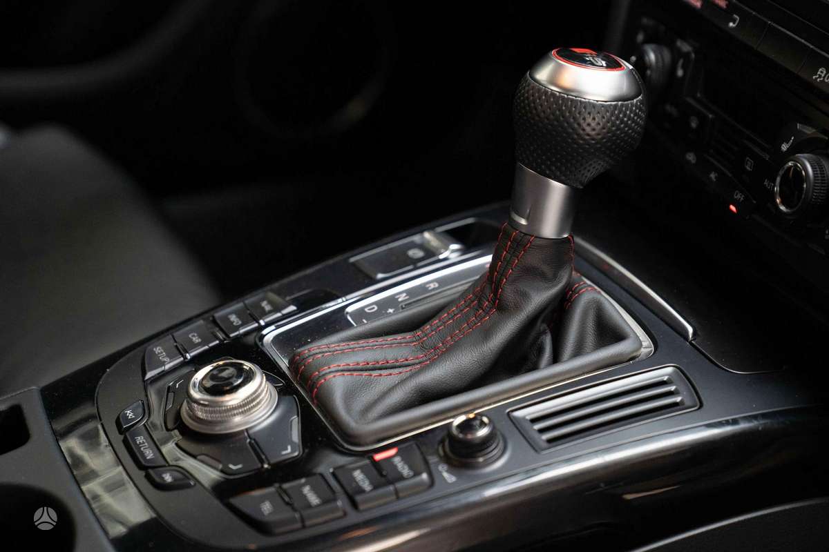 Audi S4, 3.0 l., Седан